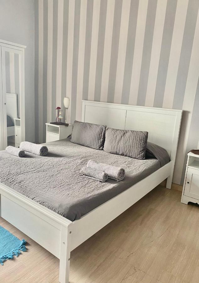 Enna Inn Centro Екстериор снимка