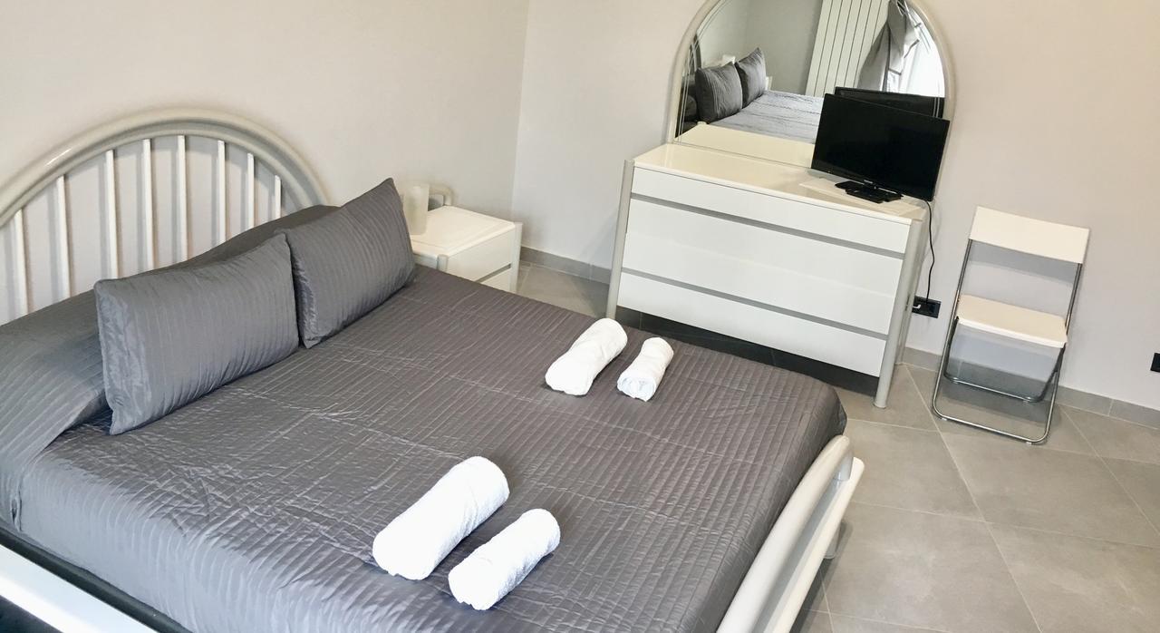 Enna Inn Centro Екстериор снимка